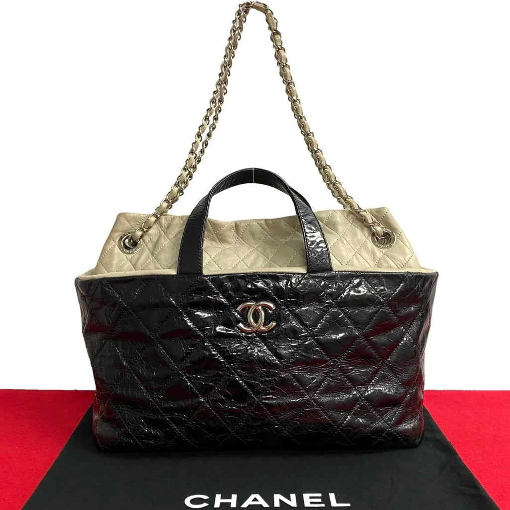 Pre-Owned CHANEL Chanel Matelasse Patent Leather 2way Handbag Chain Shoulder Bag Black 20309 (Good)