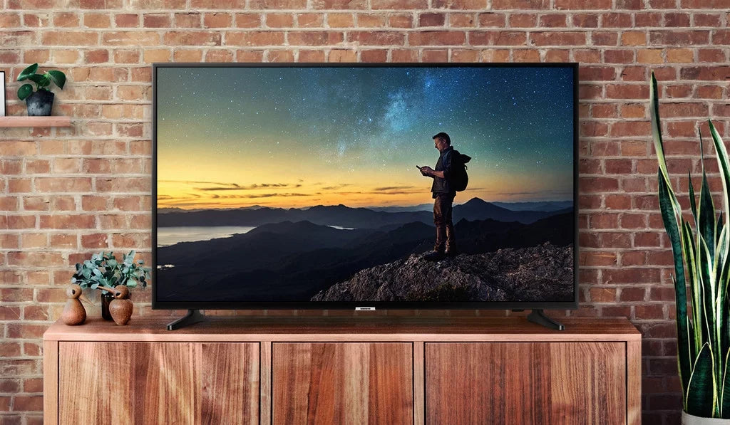 43" Class 4K UHD 2160p LED Smart TV with HDR UN43NU6900