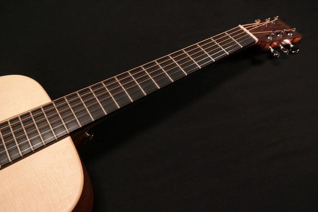 Martin LX1E Little Martin Solid Sitka Spruce/Mahogany HPL Acoustic/Electric w/Gig Bag 838