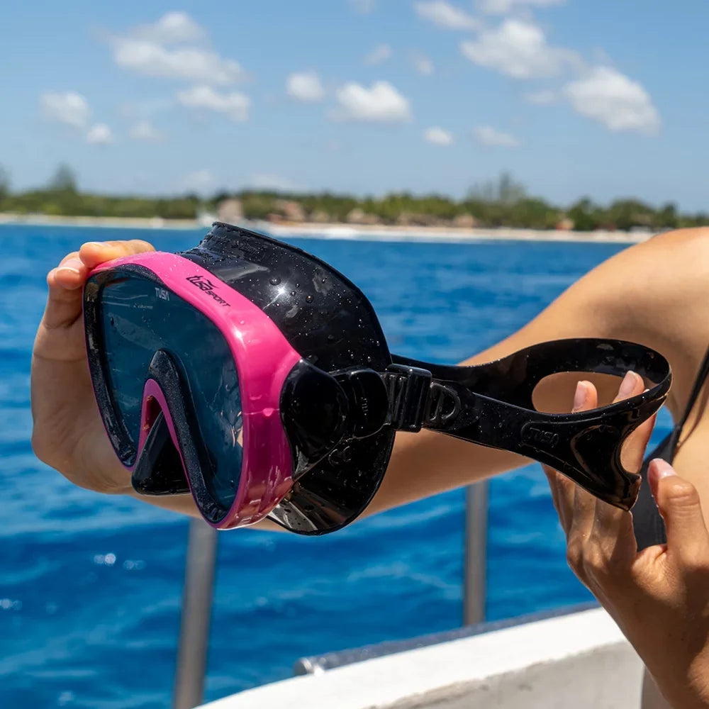 TUSA Sport UM16 Adult Serene Snorkeling Mask, Fishtail Blue
