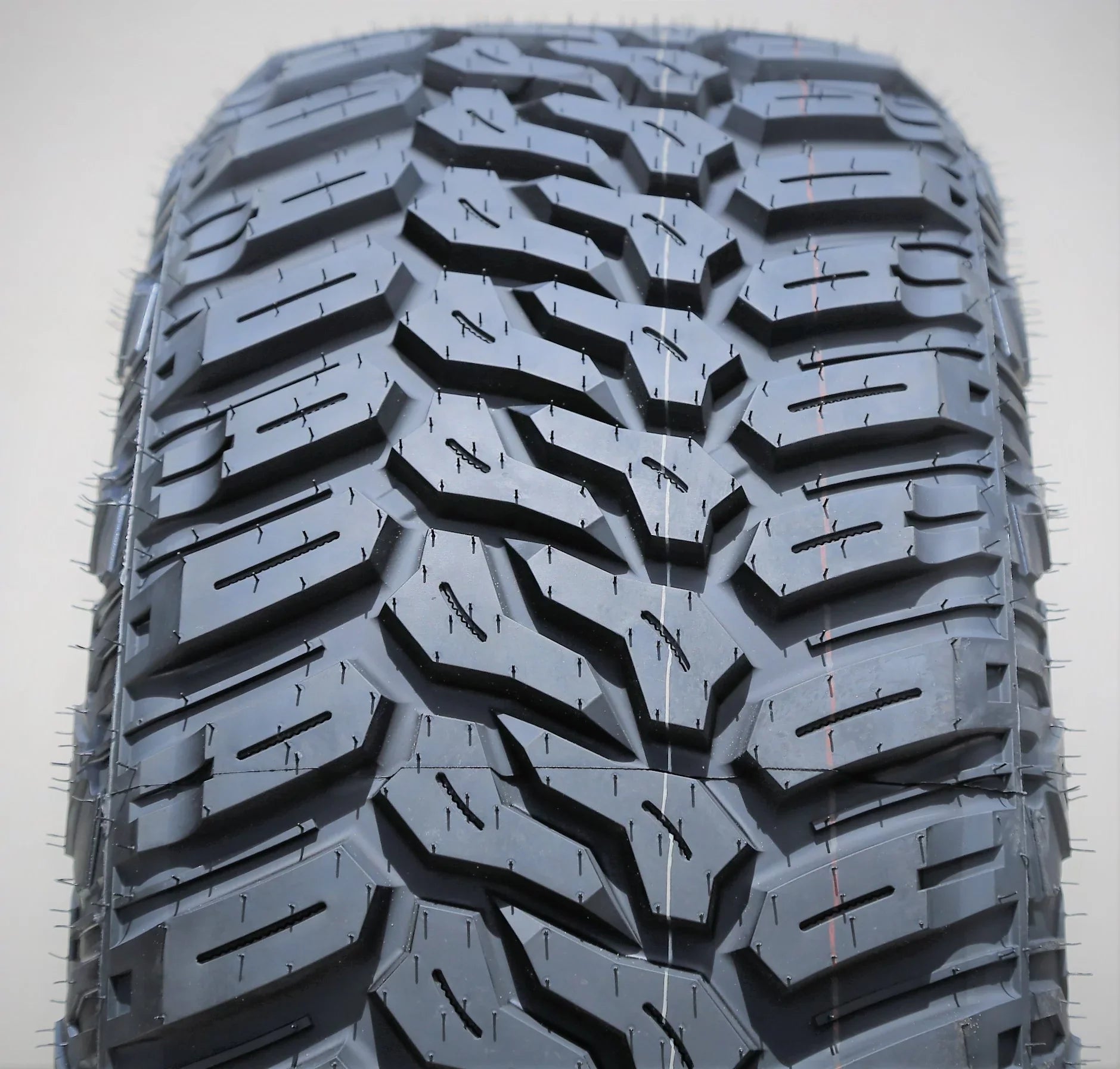 Maxtrek Mud Trac LT 285/75R16 Load D 8 Ply MT M/T Tire