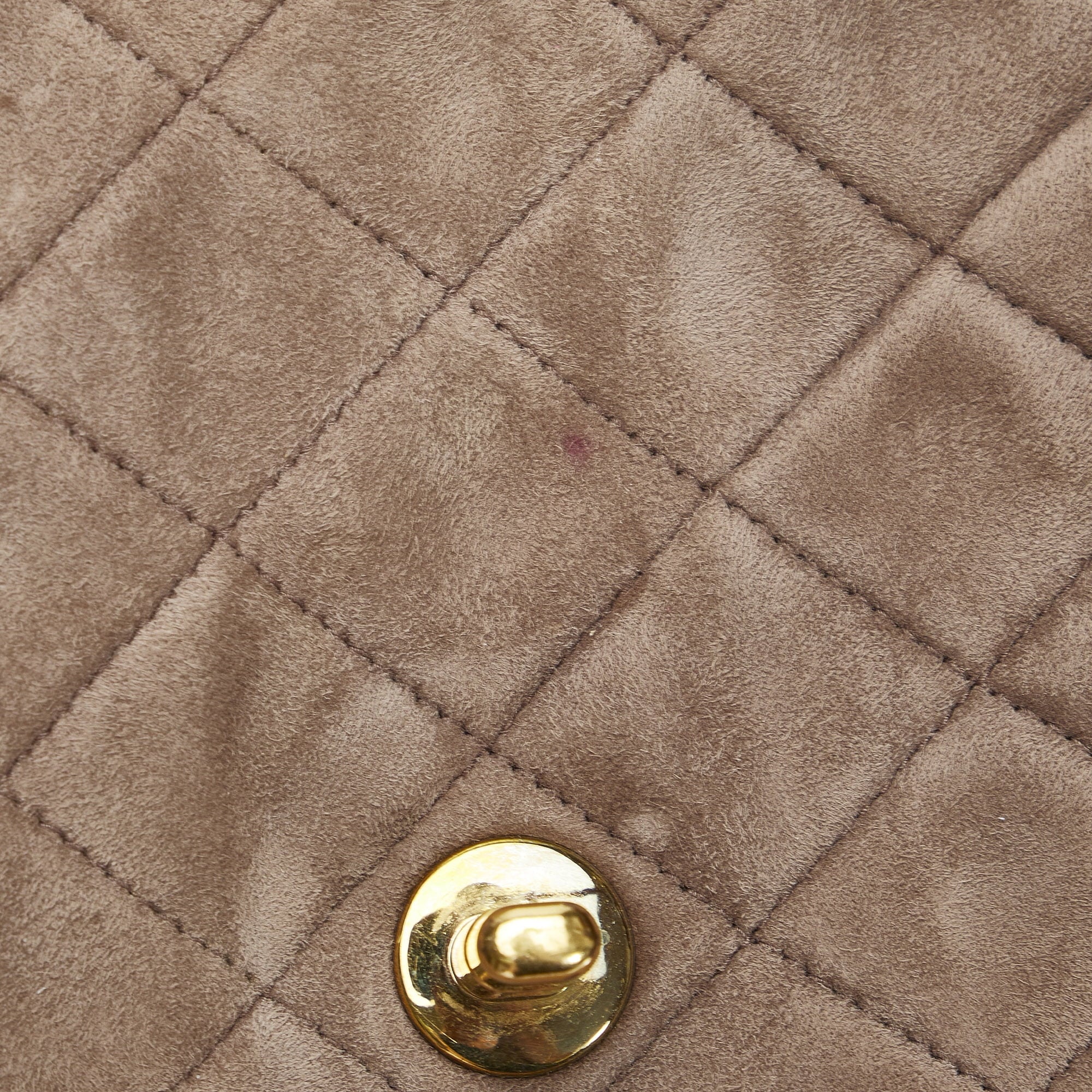 Pre-Owned Authenticated Chanel Classic Mini Square Single Flap Suede Leather Brown Crossbody Bag Unisex (Good)
