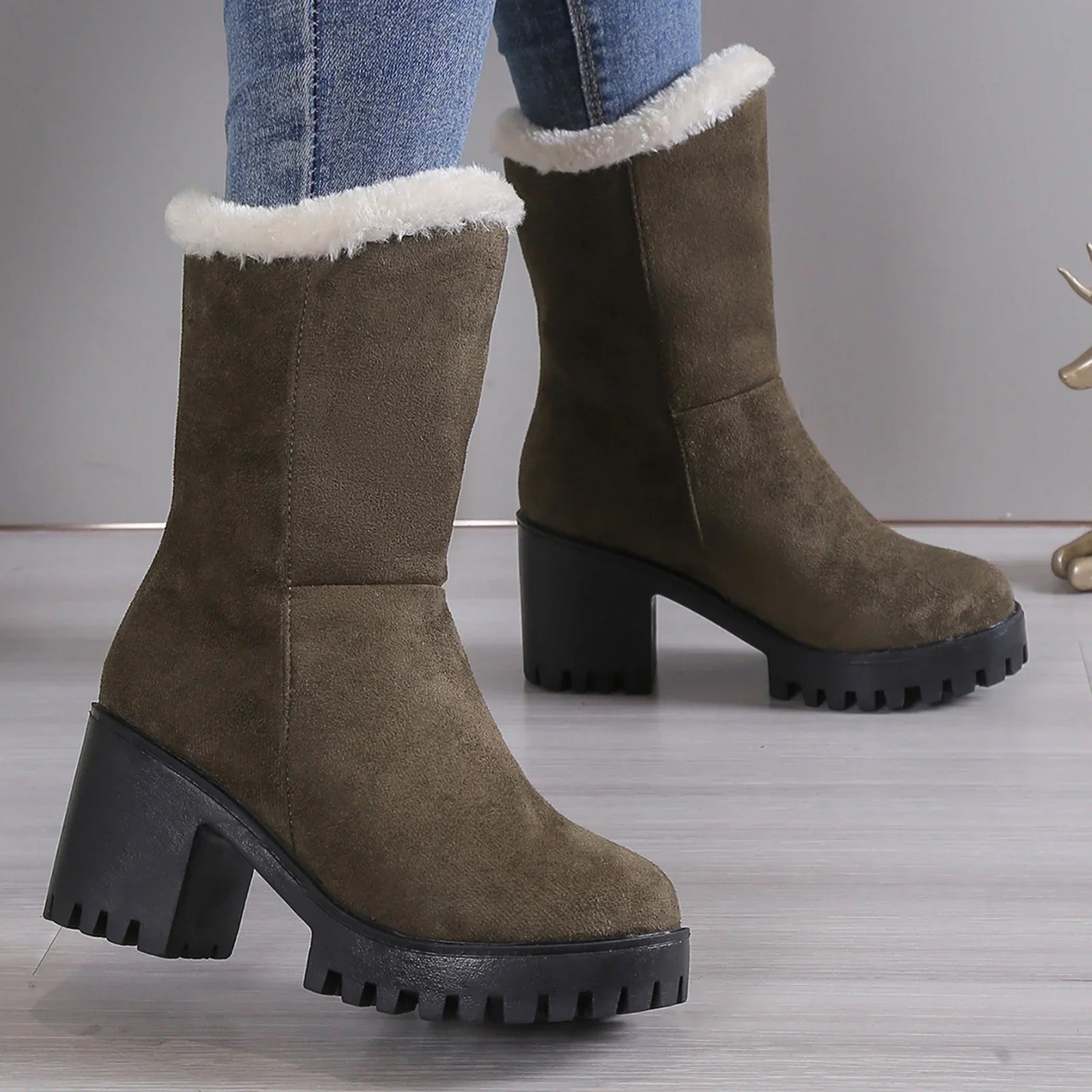 Wide Womens Hiking Boots Ladies Fashion Winter Plush Warm Solid Suede Thick High Heel Cotton Boots