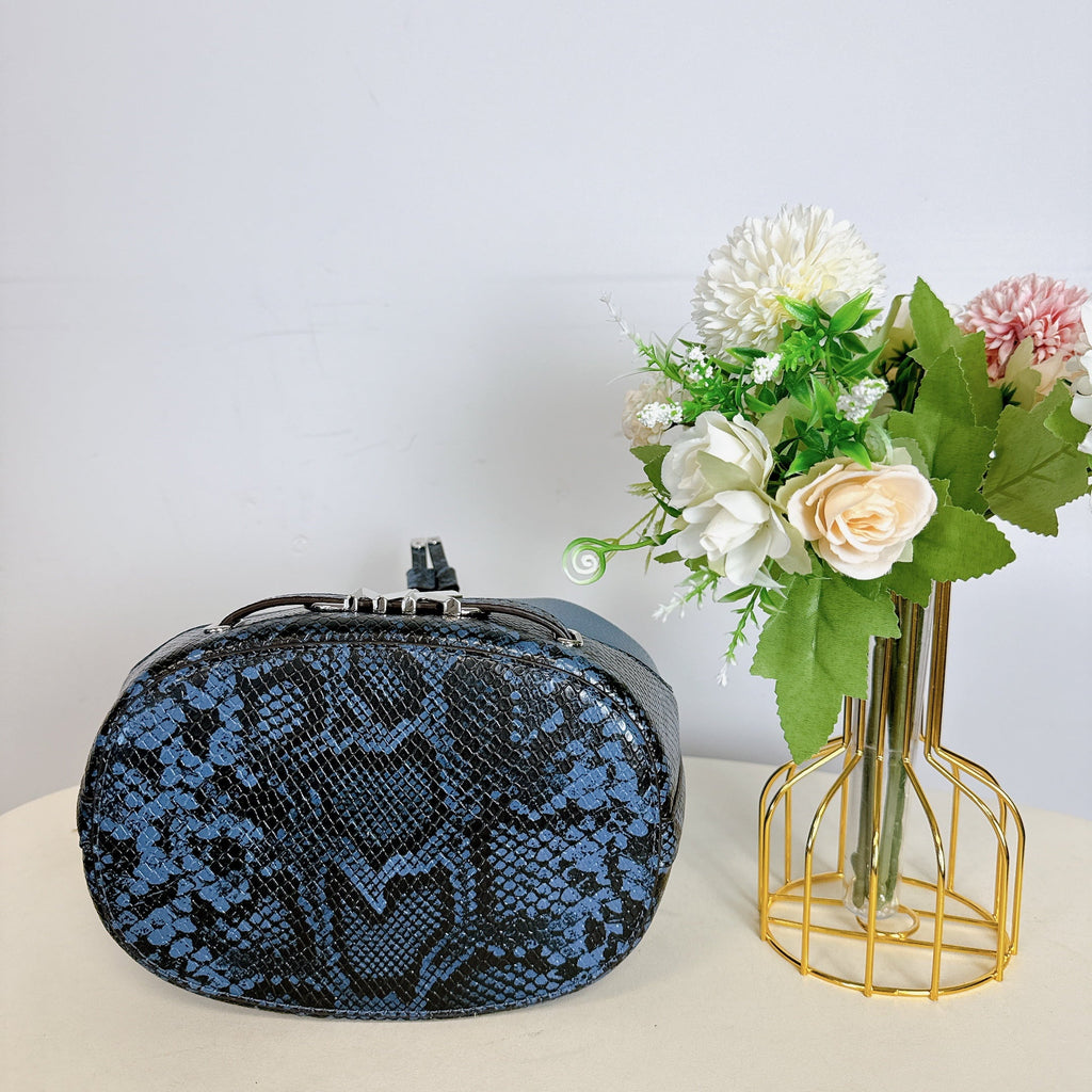 Michael Kors 35S4S6RM6U Reed Medium Leather Belted Bucket Crossbody Messenger IN DENIM