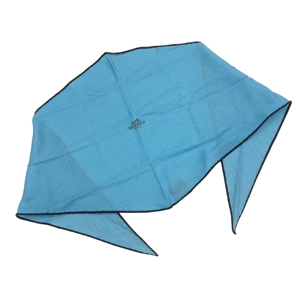 Pre-Owned HERMES Hermes triangle scarf cashmere silk blue ladies (Like New)