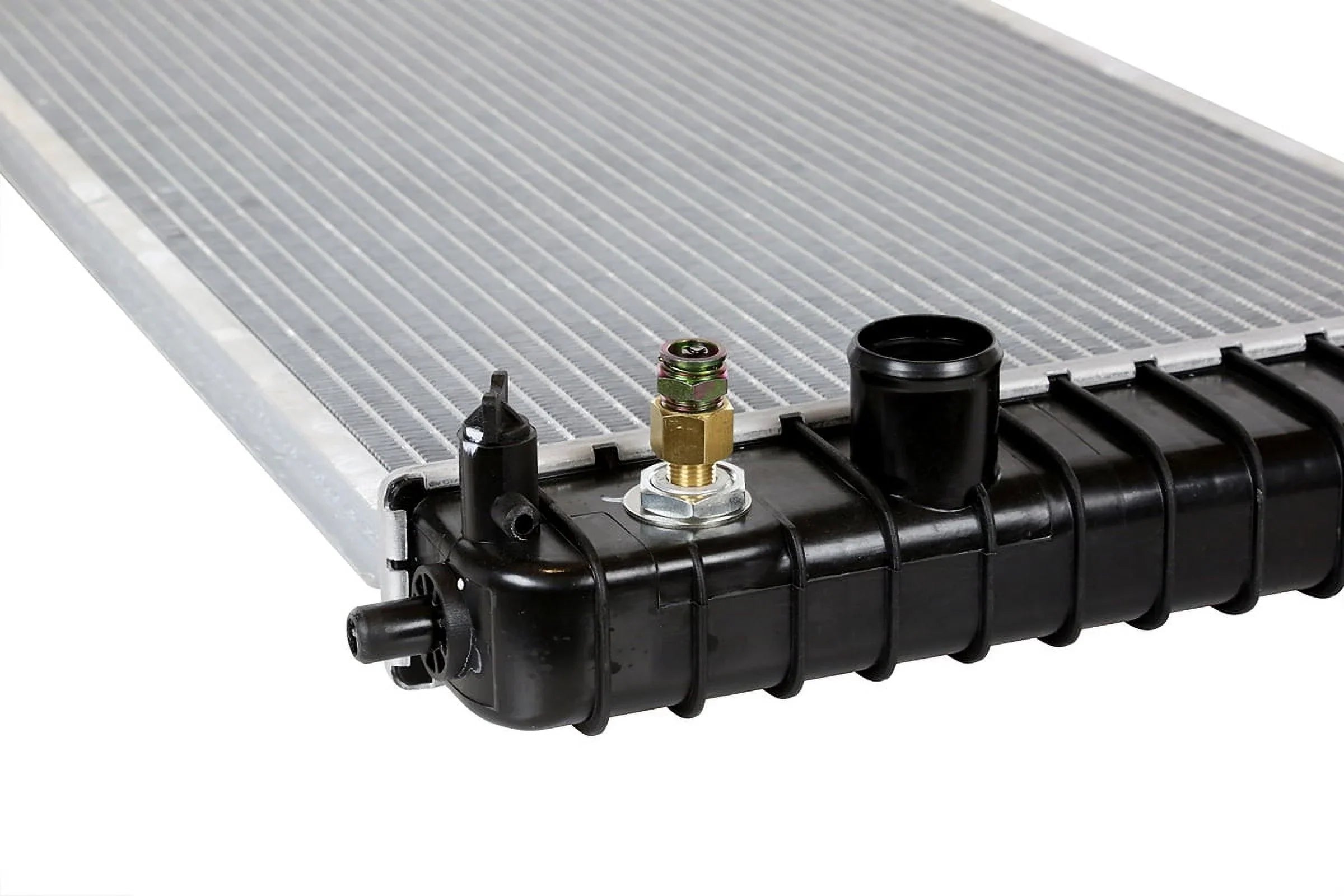 AutoShack Radiator Replacement for 1996-2004 GMC Sonoma 1996-2005 Jimmy 1996-2003 2004 Chevrolet S10 1996-2005 Blazer 1996-2001 Oldsmobile Bravada 1997-2000 Isuzu Hombre 4.3L V6 4WD AWD FWD RWD RK701