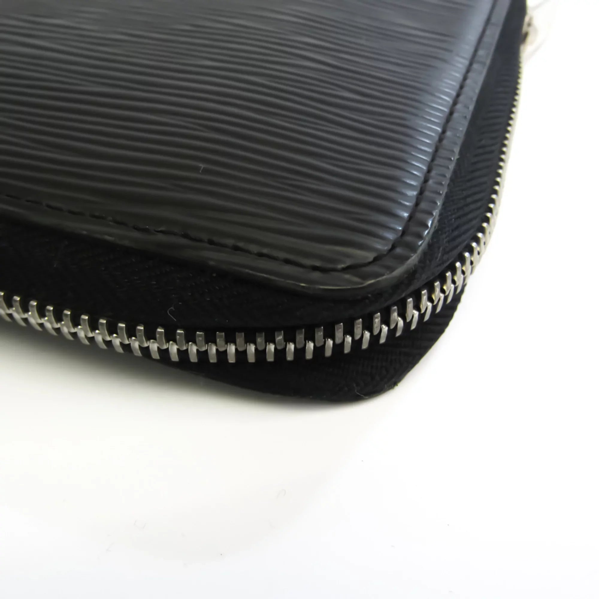 Pre-Owned Louis Vuitton Epi Zippy Organizer M60632 Men's Epi Leather Long Wallet (bi-fold) Noir (Good)