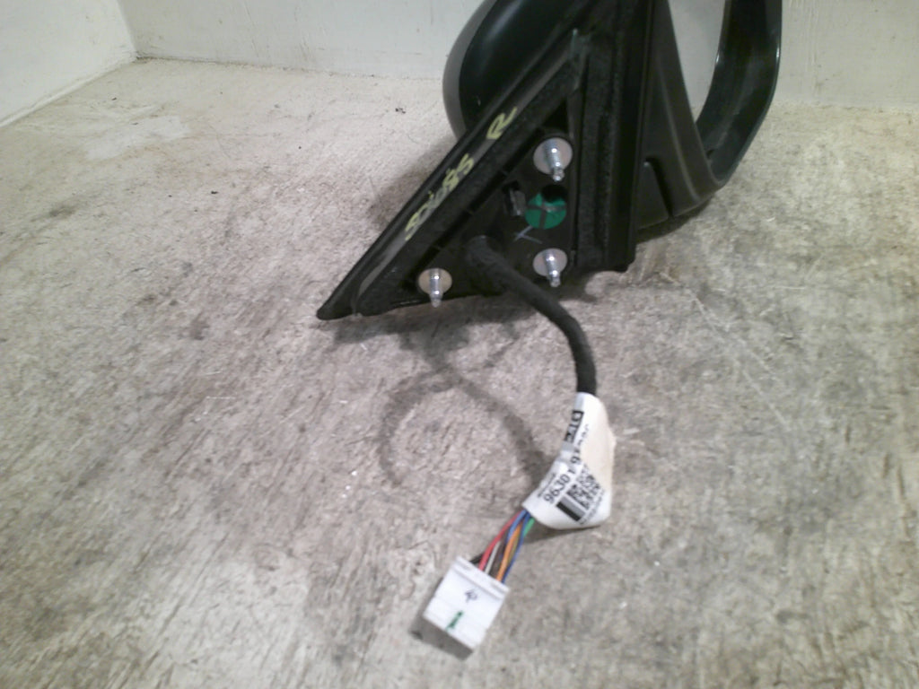 Pre-Owned 15-16 Nissan Rogue RH Passenger Side Door Mirror W/ Camera OEM LKQ (Good)
