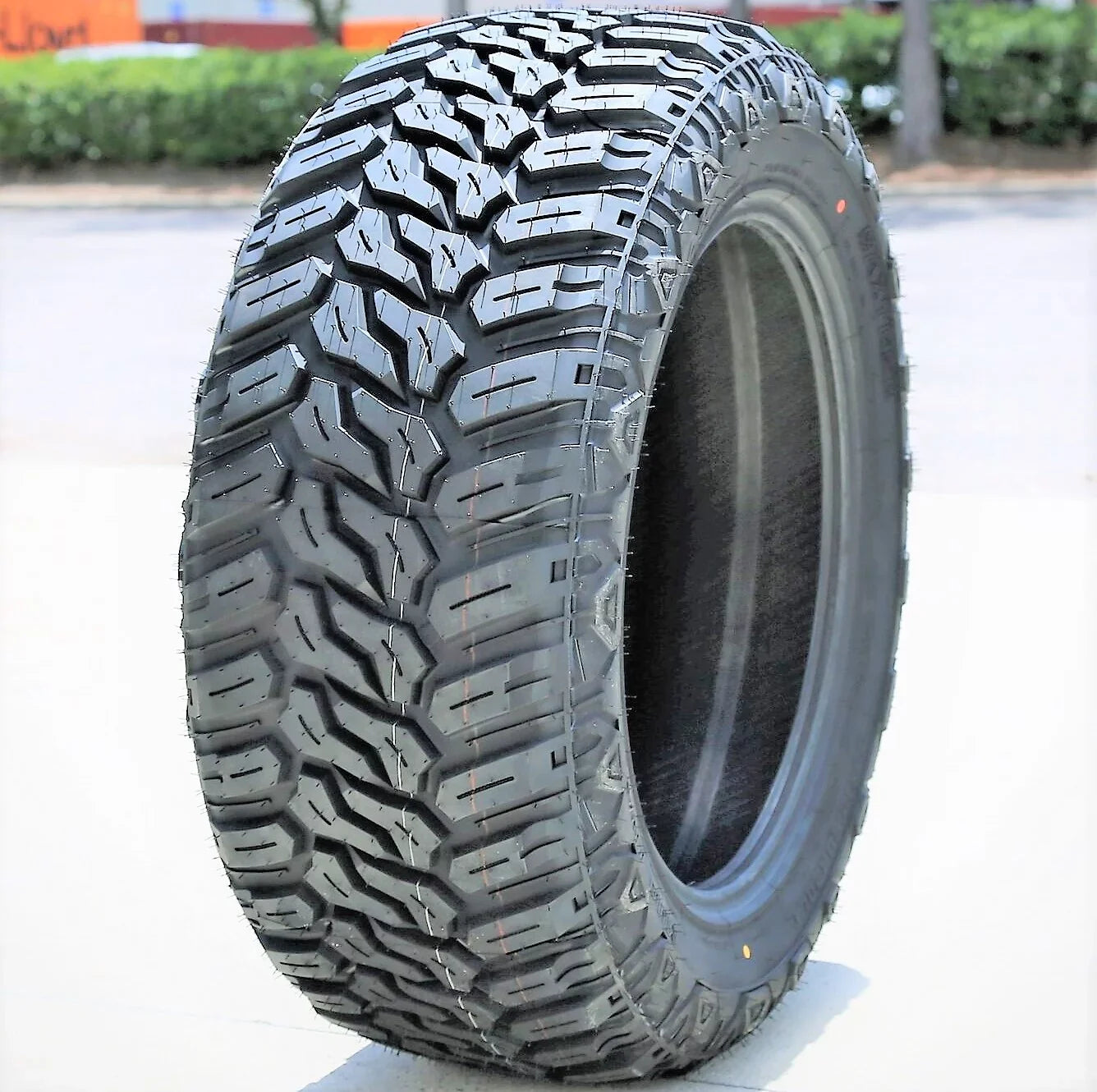 Maxtrek Mud Trac LT 285/75R16 Load D 8 Ply MT M/T Tire