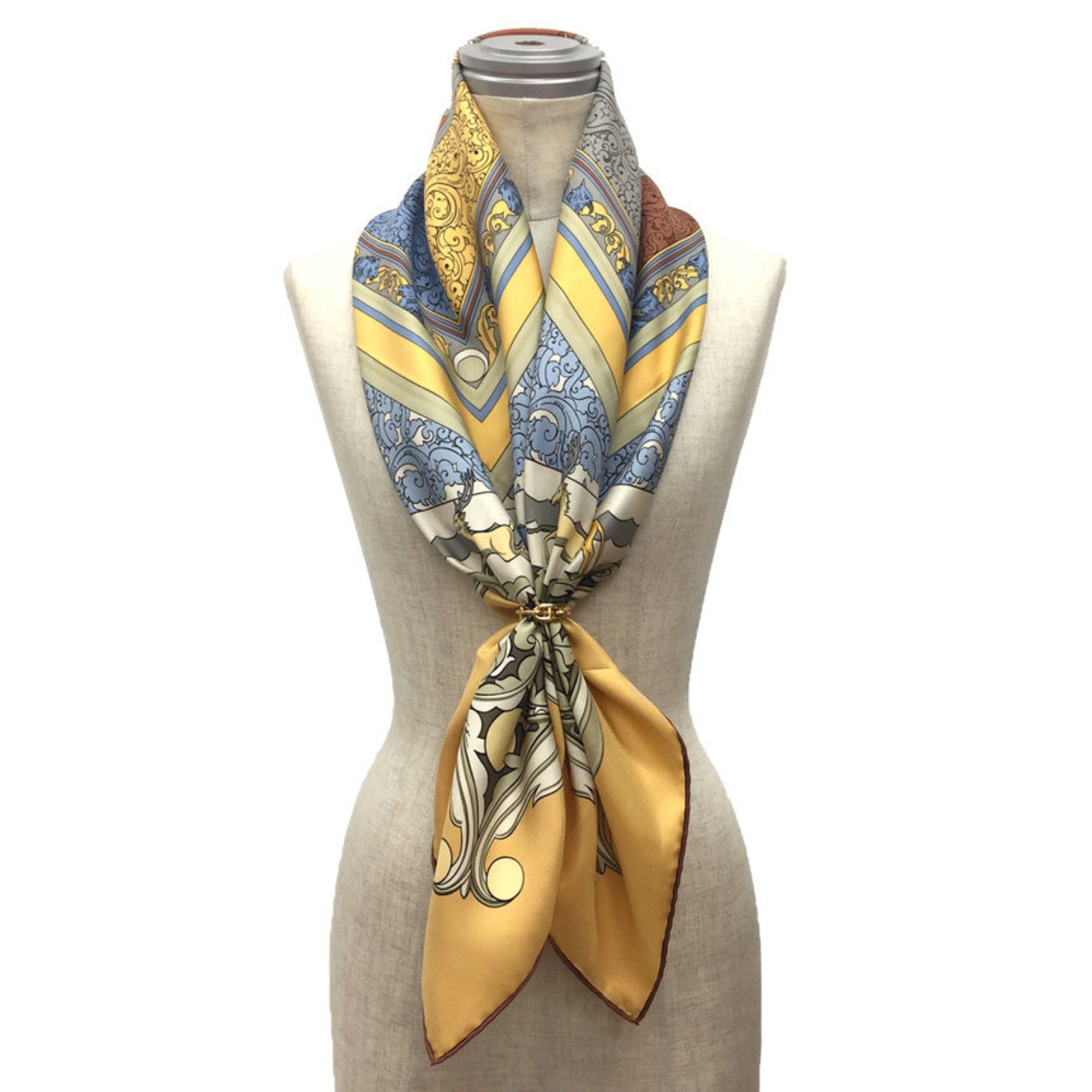 Pre-Owned HERMES Hermes Scarf Muffler Kare90 ANIMAUX SOLAIRES Animals of the Sun Cream Yellow 100% Silk (Like New)