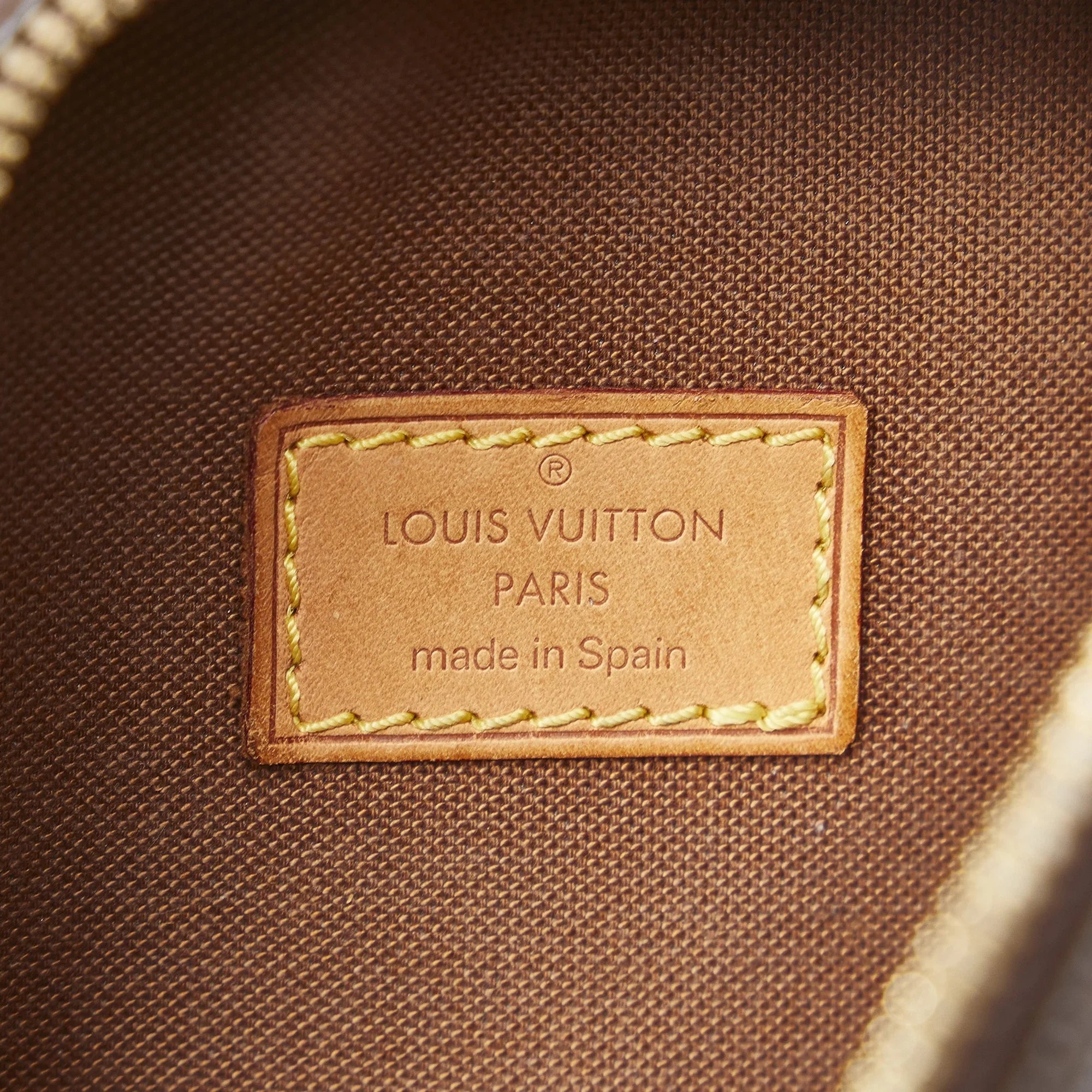 Pre-Owned Authenticated Louis Vuitton Monogram Pochette Gange Canvas Brown Crossbody Bag Unisex (Good)