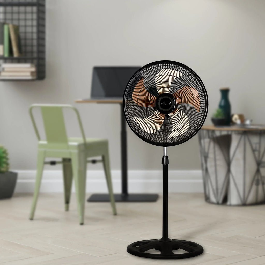 Brentwood 18 Inch Three Speed Industrial Pedestal Fan in Black