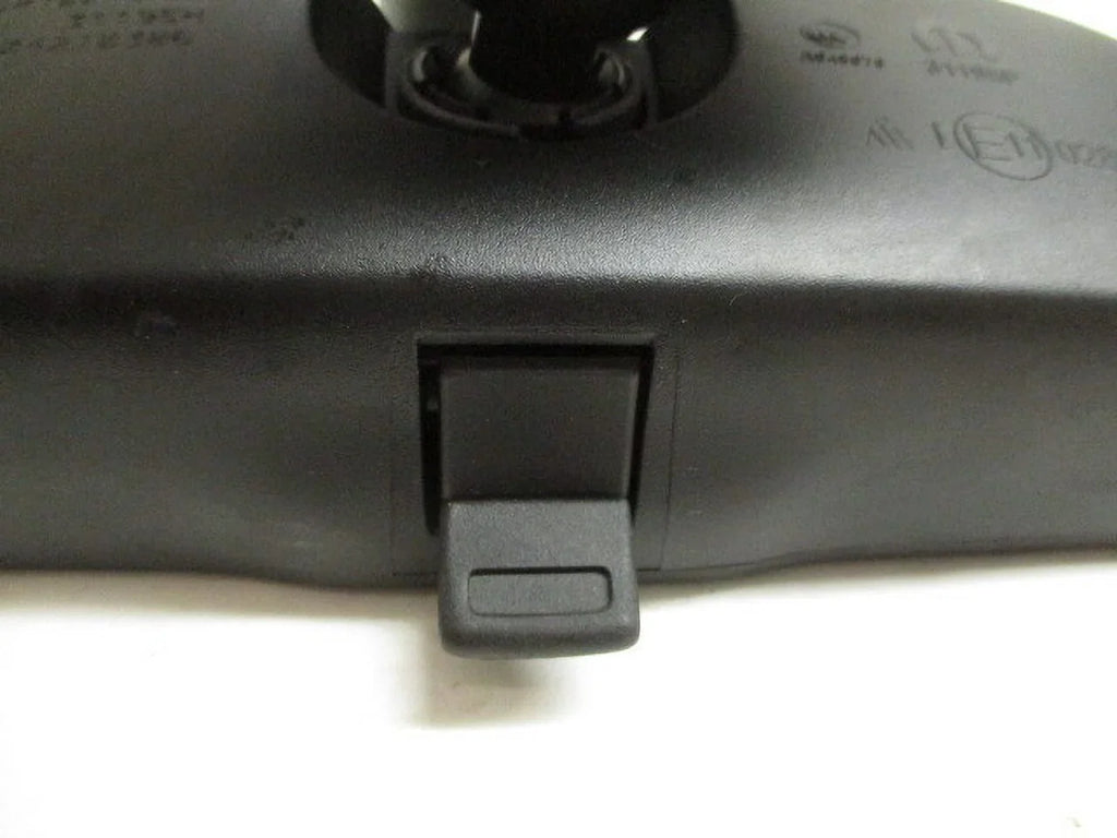 Pre-Owned Jeep Cherokee Manual Rear View Mirror w/911 Assist OEM LKQ (Good)