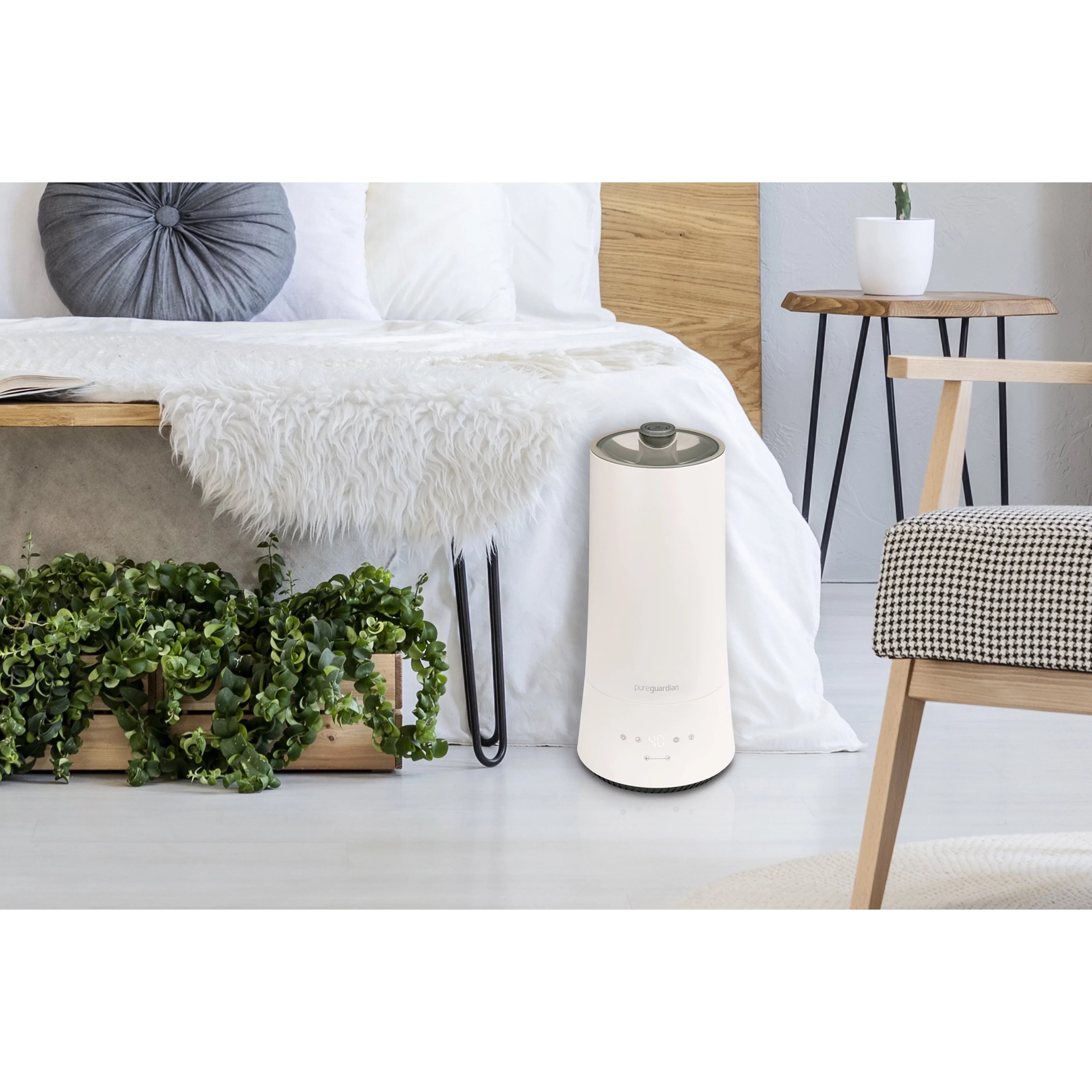 PureGuardian 90-Hour 1.6 Gallon Cool Mist Ultrasonic Humidifier with Humidistat, 420 Sq. ft. H997W