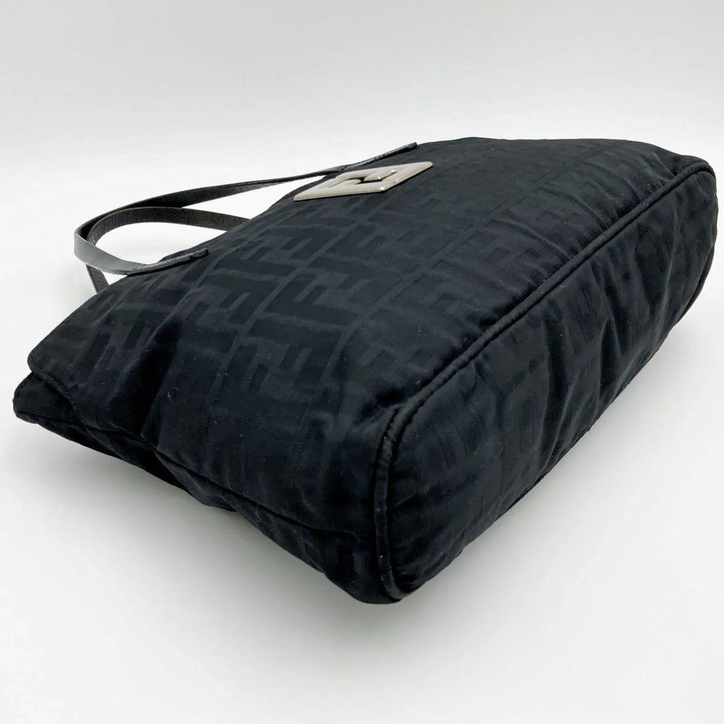 Pre-Owned FENDI Zucca pattern tote bag handbag black nylon canvas ladies 15786 (Good)