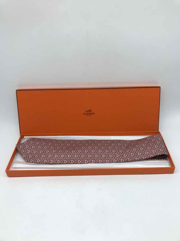 Pre-Owned Hermes Red Silk Printed Men's Tie